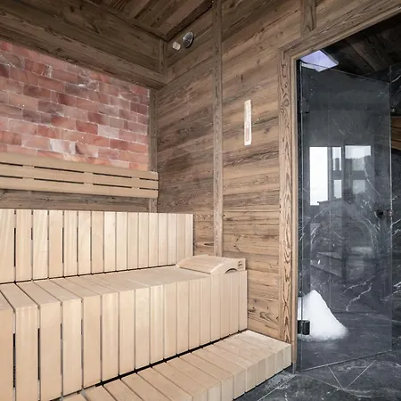 Hotel Kaiserjuwel 4 Sterne Superior 4*