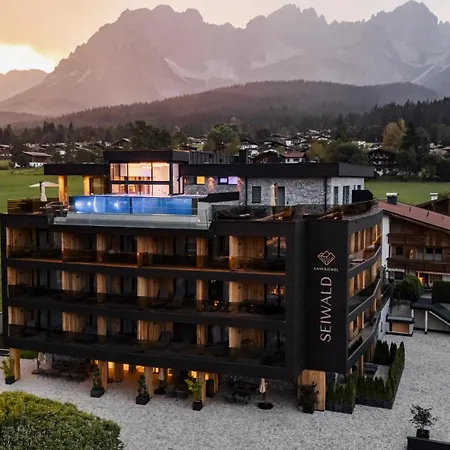 Hotel Kaiserjuwel 4 Sterne Superior